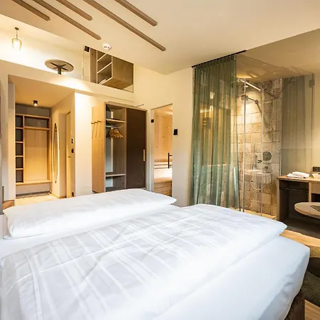 Loewe Dolomites Hotel San Candido
