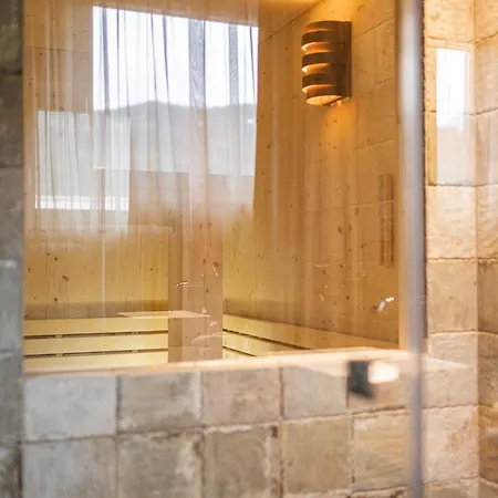 Hotel Loewe Dolomites 3*