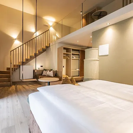 Loewe Dolomites 3*