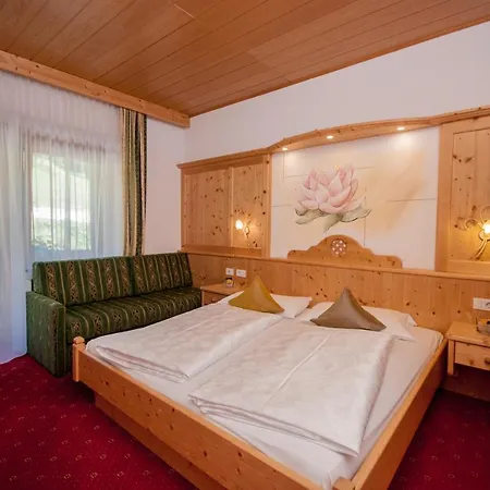Loewe Dolomites Hotel San Candido